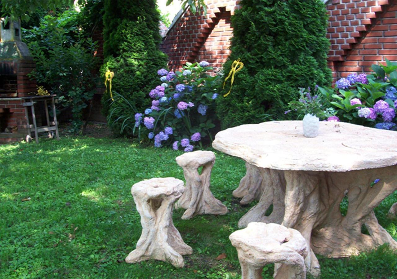 Rohonci Vendeghaz Otel Kőszeg Dış mekan fotoğraf